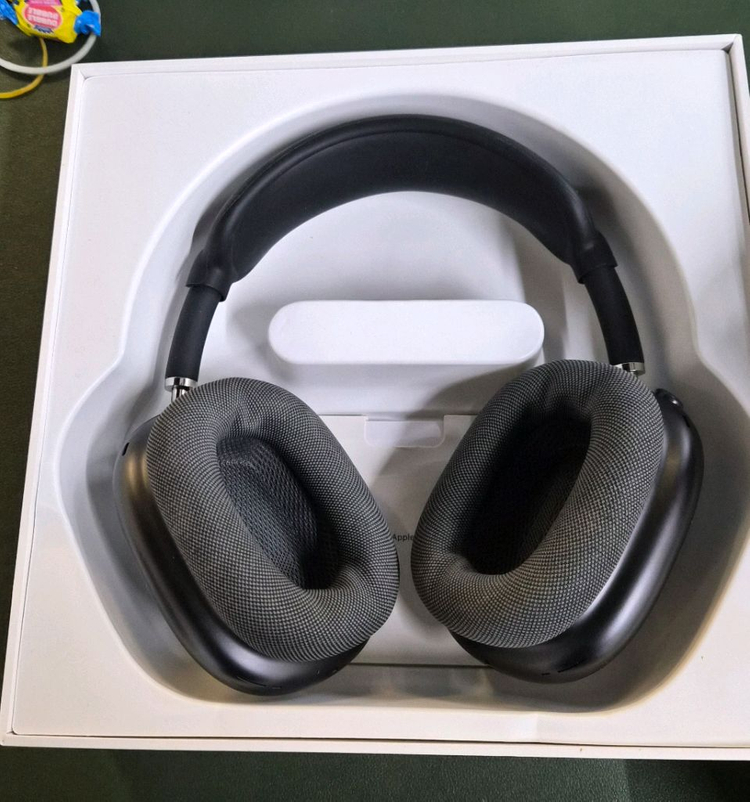 에어팟 맥스 블루투스 해드폰 이미지