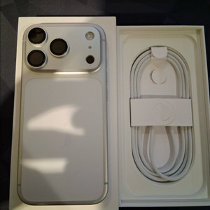 아이폰17프로 256G 실버 풀박스 자급제