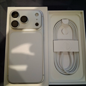 아이폰17프로 256G 실버 풀박스 자급제