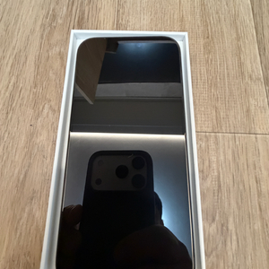 아이폰 15Pro 블루티타늄 256g 판매합니다.