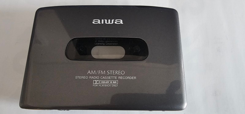 AIWA HS-JX649G 워크맨 작동품--1