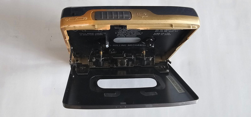 AIWA HS-JX649G 워크맨 작동품--9