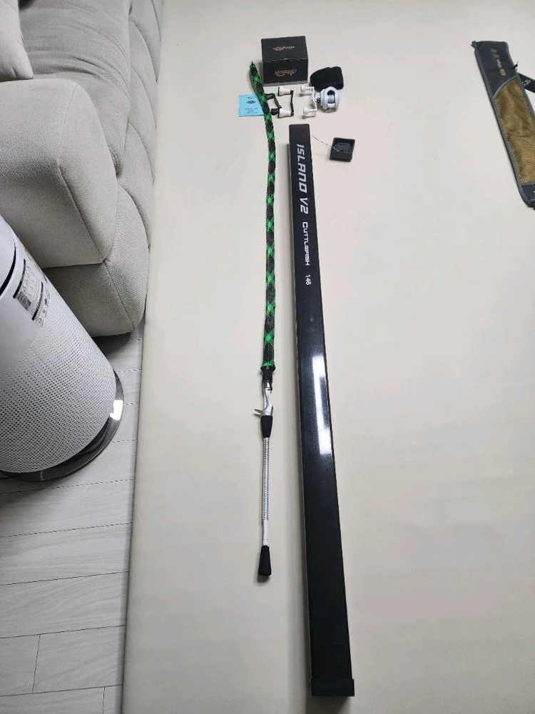 아일랜드 V2 146 + 도요 우라노G4 화이트 도색 5점 좌핸 팝니다 이미지