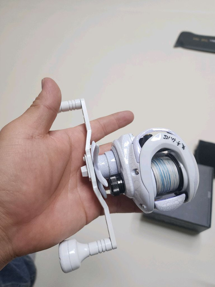 아일랜드 V2 146 + 도요 우라노G4 화이트 도색 5점 좌핸 팝니다 이미지