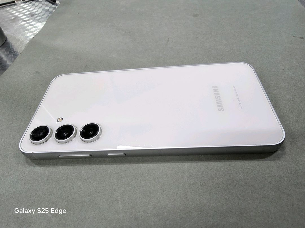 갤럭시S23FE 화이트256GB--2