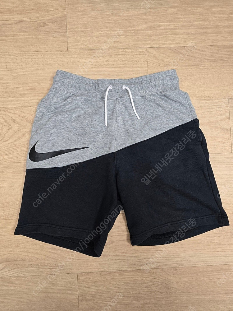나이키 스포츠웨어 스우시 반바지 M(31-33) 이미지