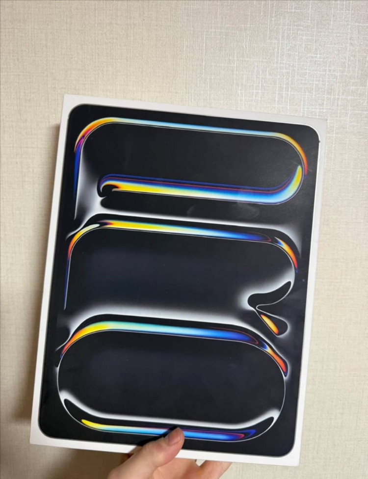 아이패드 프로 13(m4) 256G + 애플펜슬 프로 미개봉 신상품--1