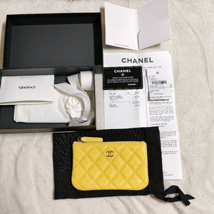 샤넬 클래식 미니파우치 옐로 A82365