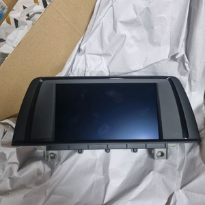 bmw f20 118d 순정모니터 이미지