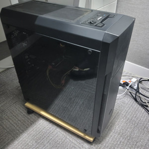 컴퓨터 본체 i7 7700 / gtx1060 / 램16기가