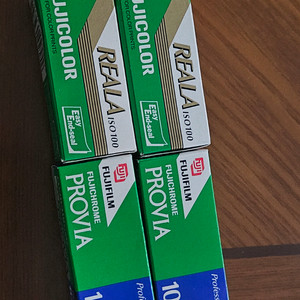 후지필름 120중형 리얼라100, 프로비아100f