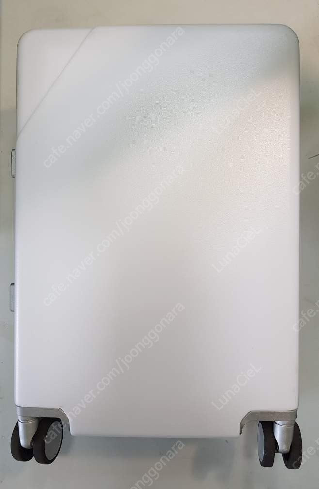 키코 LED 캐리어 20인치--1