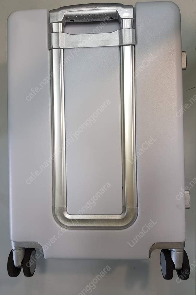 키코 LED 캐리어 20인치--2