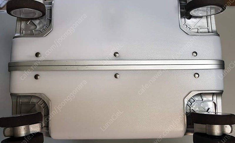 키코 LED 캐리어 20인치--4