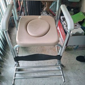 환자 이동식 변기 이미지