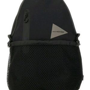 앤드원더 20L 데이팩 로고 프린트 블랙 백팩 pe/co