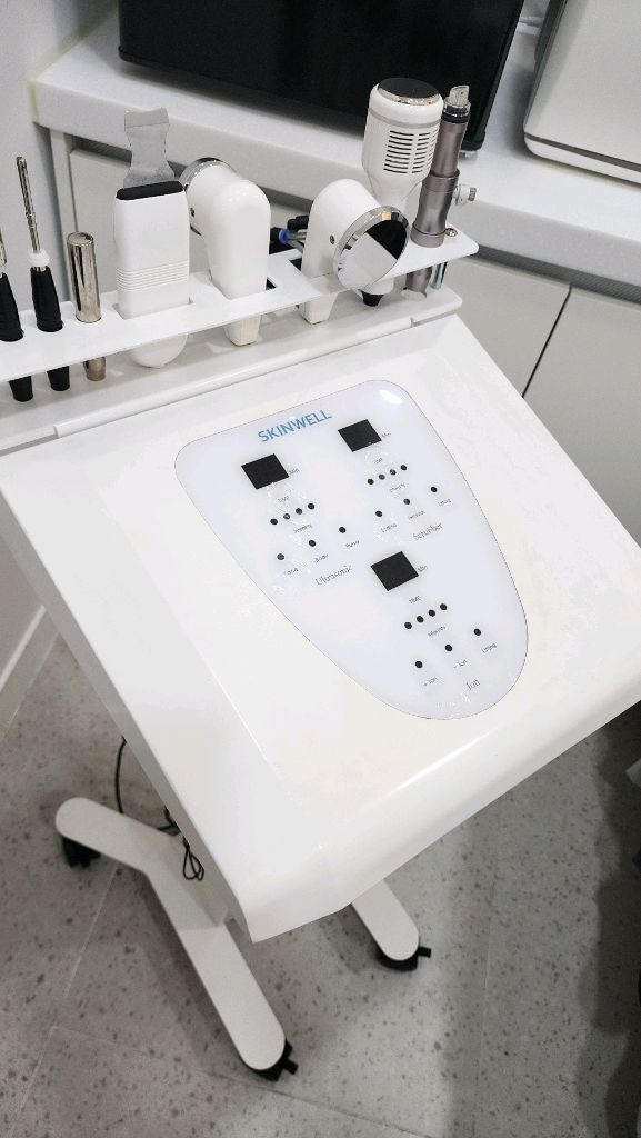 스킨프로플러스 종합미용기기(에스테틱/피부관리기) 이미지
