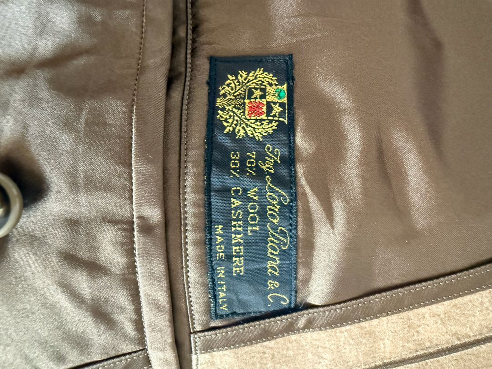 로로피아나 캐시미어 코트 이미지