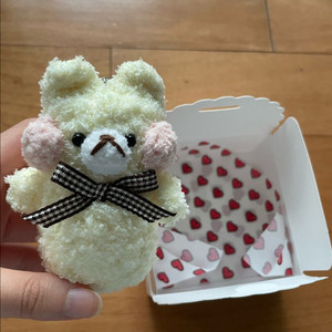 수제 뜨개 곰인형 키링 (새상품)