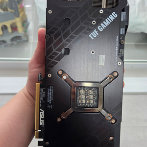 RTX 3080 TUF 그래픽카드 이미지