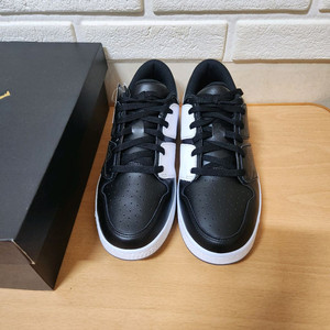 새상품) 260 나이키 조던 골프화 이미지