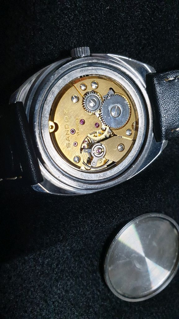 산도즈 수동 시계 팝니다--5