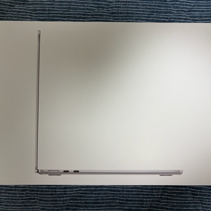 [오늘 출시] 맥북에어 13 M5 실버 16GB 512GB 미개봉