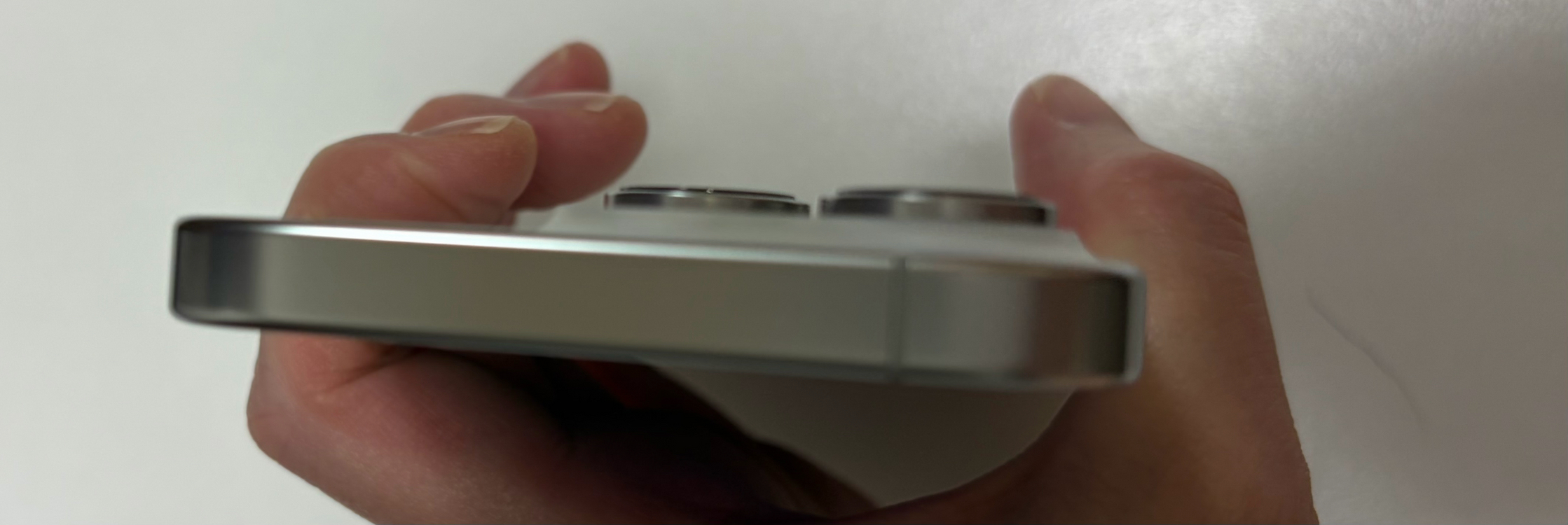 아이폰 16프로 화이트 256 판매--5