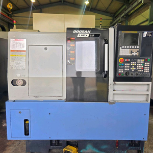 두산CNC 선반6인치 이미지