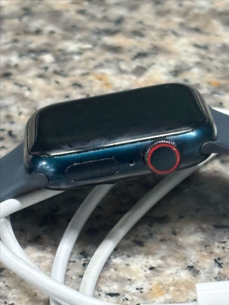 애플워치se2 40mm 배터리96 셀룰러 싸게!!--2