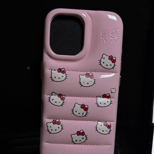 아이폰 17 어반소피스티케이션 헬로키티 케이스 팔아요
