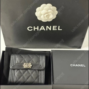 정품 샤넬 보이 반지갑 블랙 캐비어 새상품 내장칩버전