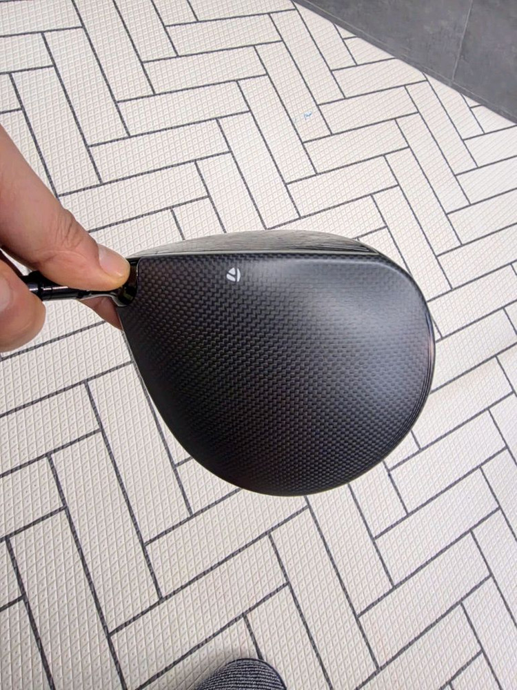 테일러메이드 Qi35 10.5도 드라이버 정품--1