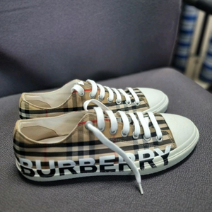 버버리 체크 코튼 스니커즈 42사이즈