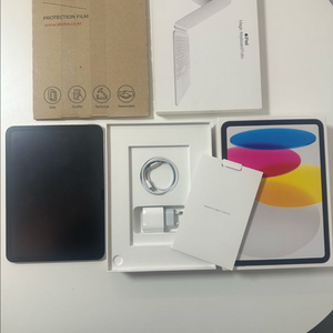 아이패드 11세대(A16) 128GB WI-FI 실버+매직키보드 폴리오