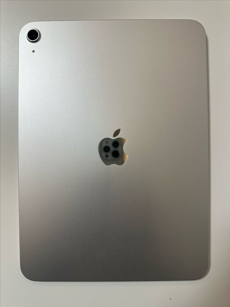 아이패드 11세대(A16) 128GB WI-FI 실버+매직키보드 폴리오--2