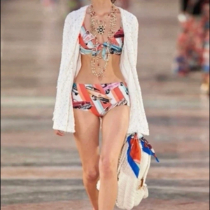 정품 샤넬 쿠바 크루즈 비키니 수영복 새상품 60만원