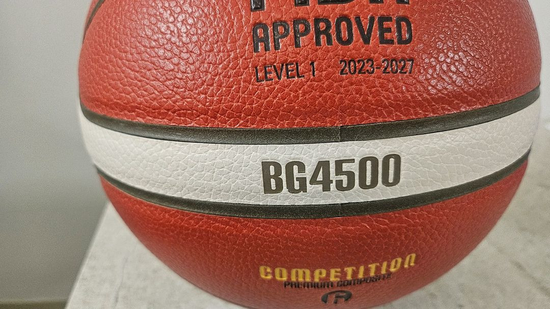 FIBA 공인 농구공 몰텐 BG4500 6호 거의 새것 이미지