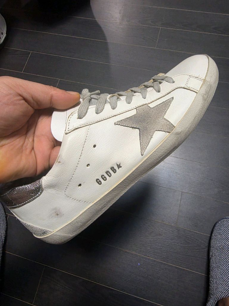 골든구스 슈퍼스타 스니커즈 화이트실버 44사이즈--1