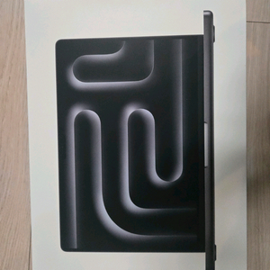 미개봉 오늘나온 맥북 프로 14 M5 Pro 24GB 1TB