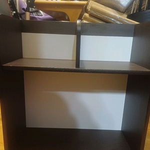 목재 선반 책꽂이