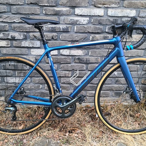 23-24 메리다 스컬트라 300 디스크 싸게 팝니다.