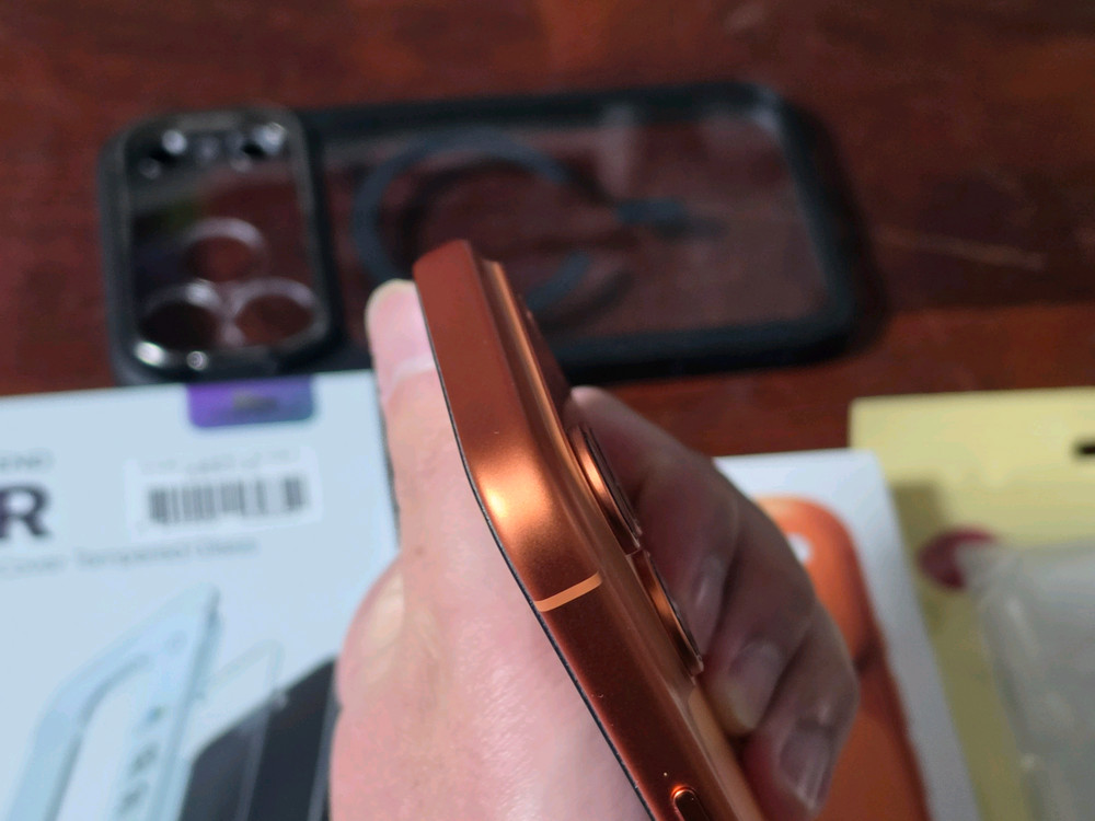 아이폰17프로맥스 256gb 오렌지 판매합니다.--3