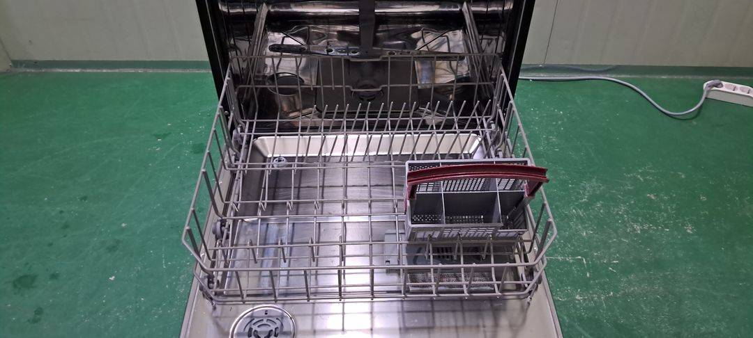 6189 SK매직 12인용 식기세척기(블랙)--7