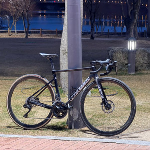 위아위스 레디컬 m 105 디투