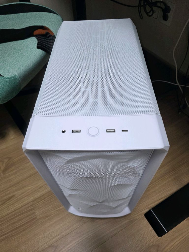 세트)FRACTAL Design메쉬파이3+kraken elite 280+맥스엘리트 850W--2