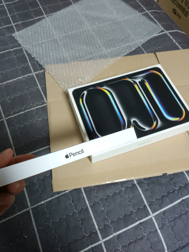 아이패드 프로 미개봉 판매--1