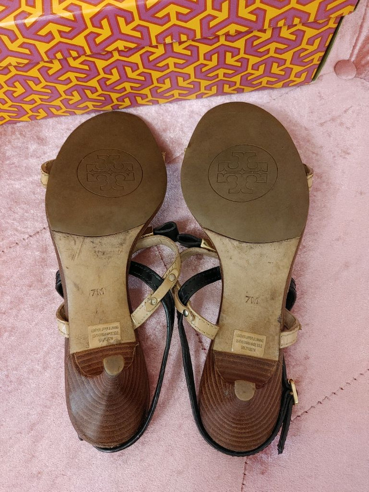 정품- 토리버치 샌들--8
