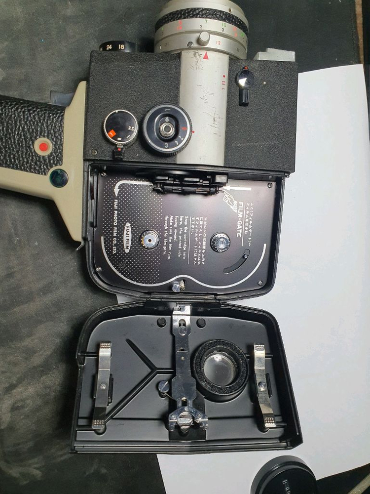 Fujica Single-8 Z450 8mm 무비카메라 영화용 필름카메라 비디오카메라 빈티지 레트로 인테리어 앤틱 이미지