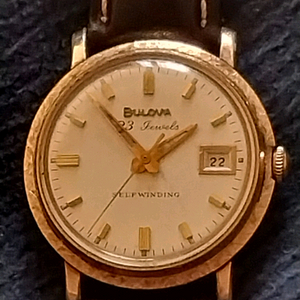 빈티지 브로바 오토매틱 시계입니다